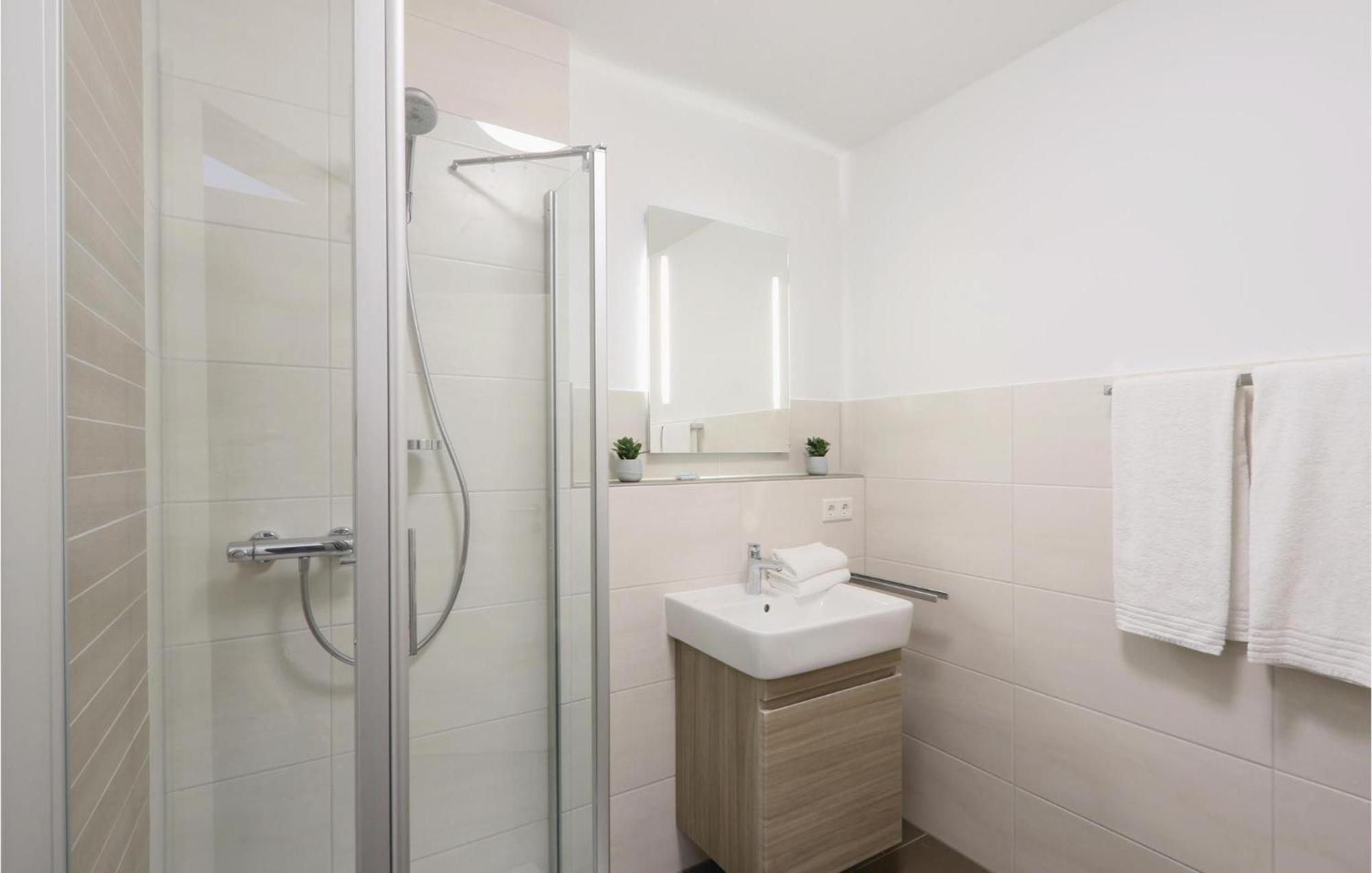 Gorgeous Apartment In Dagebuell With Kitchenette מראה חיצוני תמונה