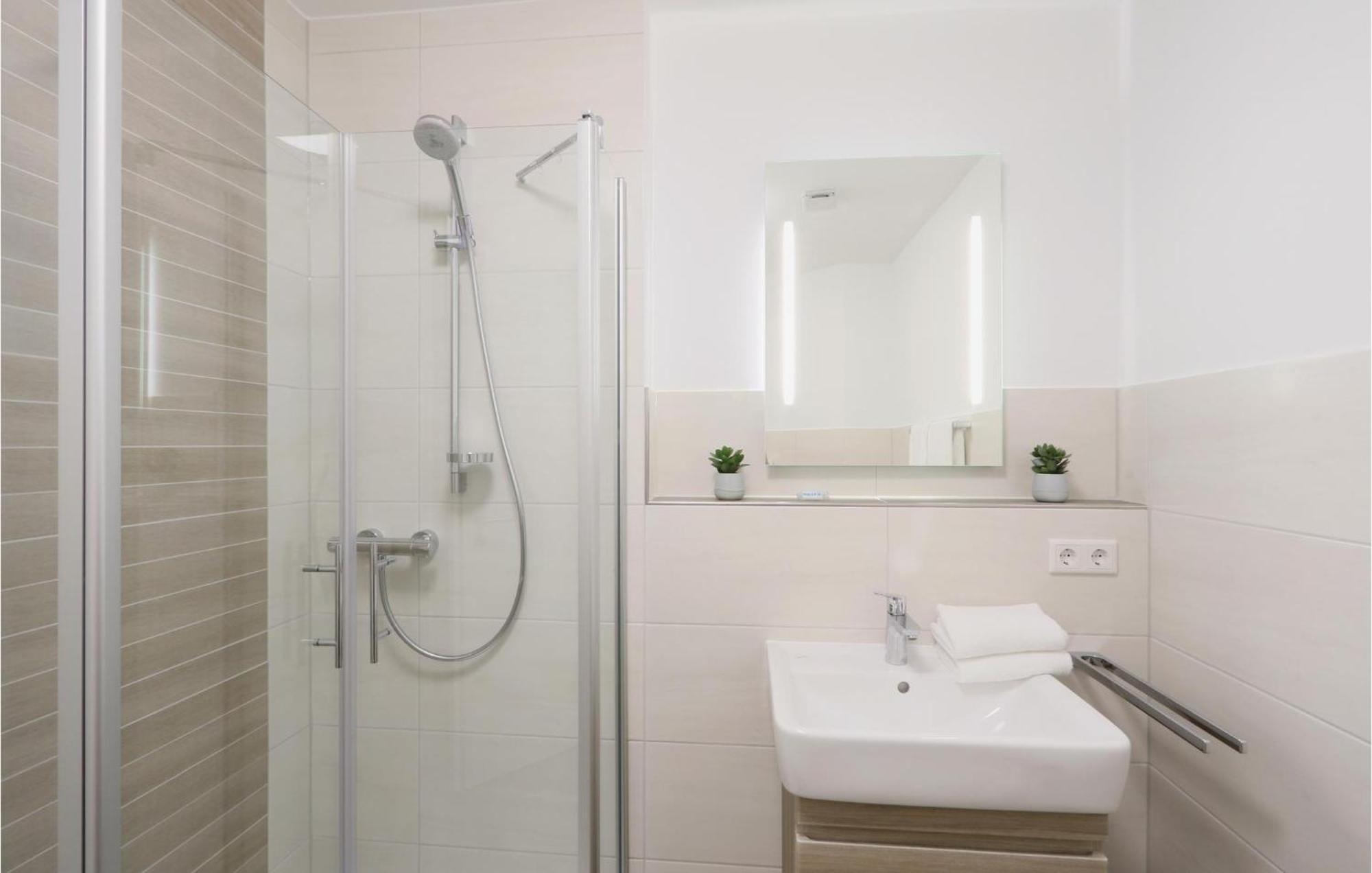 Gorgeous Apartment In Dagebuell With Kitchenette מראה חיצוני תמונה
